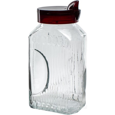 caraffa in vetro con coperchio