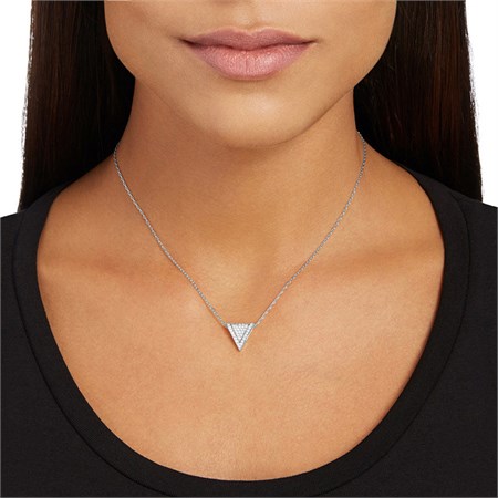 Delta Pendente in Boutique