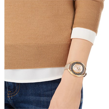 Orologio Crystalline Oval Beige Oro Rosa in Boutique