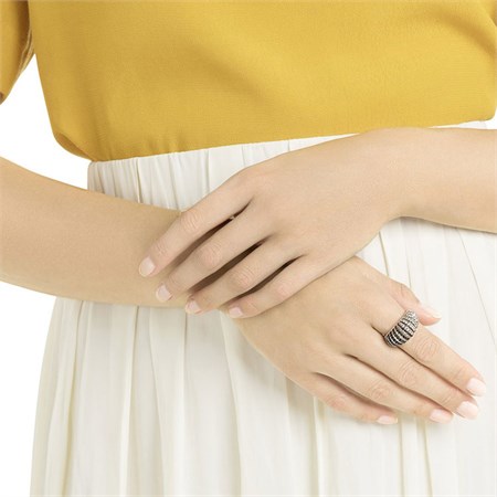 Anello Luxury Domed in Boutique