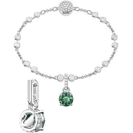 Charm Maggio in Boutique