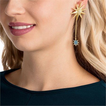 Orecchini Lucky Goddess Star in Boutique