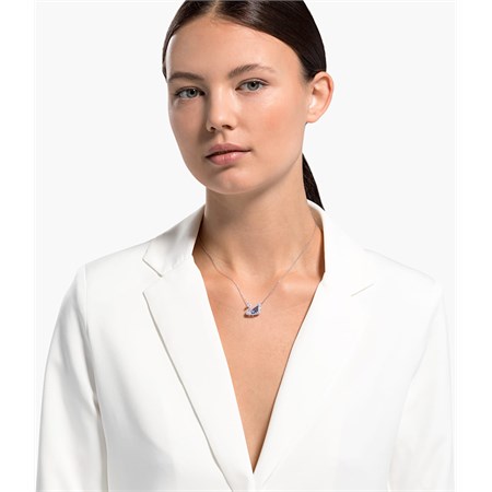 Collana Dancing Swan 125° Anniversario in Boutique