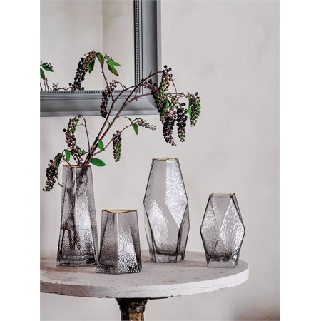 Vaso Piramid cm 16 H in Casa