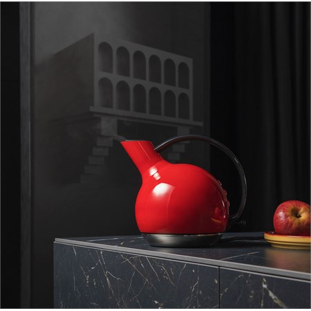 Giulietta Bollitore Rosso Lucido in Cucina