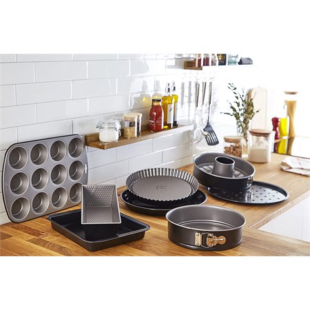 Teglia Pizza Forata Gustosa Cm 32 in Cucina