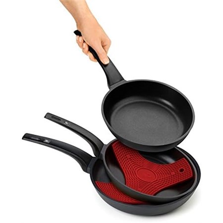 Set 2 Sottopentola Magnetici In Silicone in Cucina