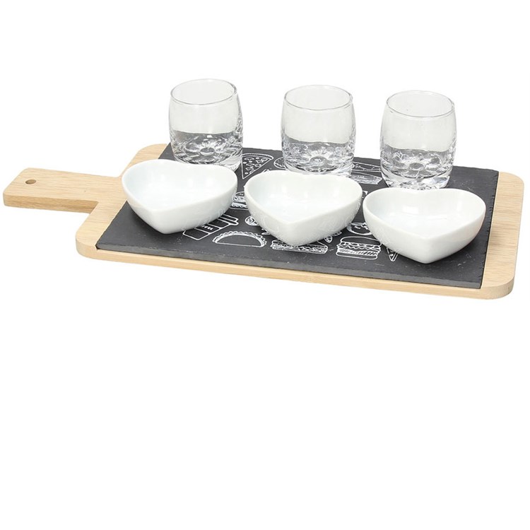 Tagliere Con 3 Bicchierini e 3 Coppette Cuore